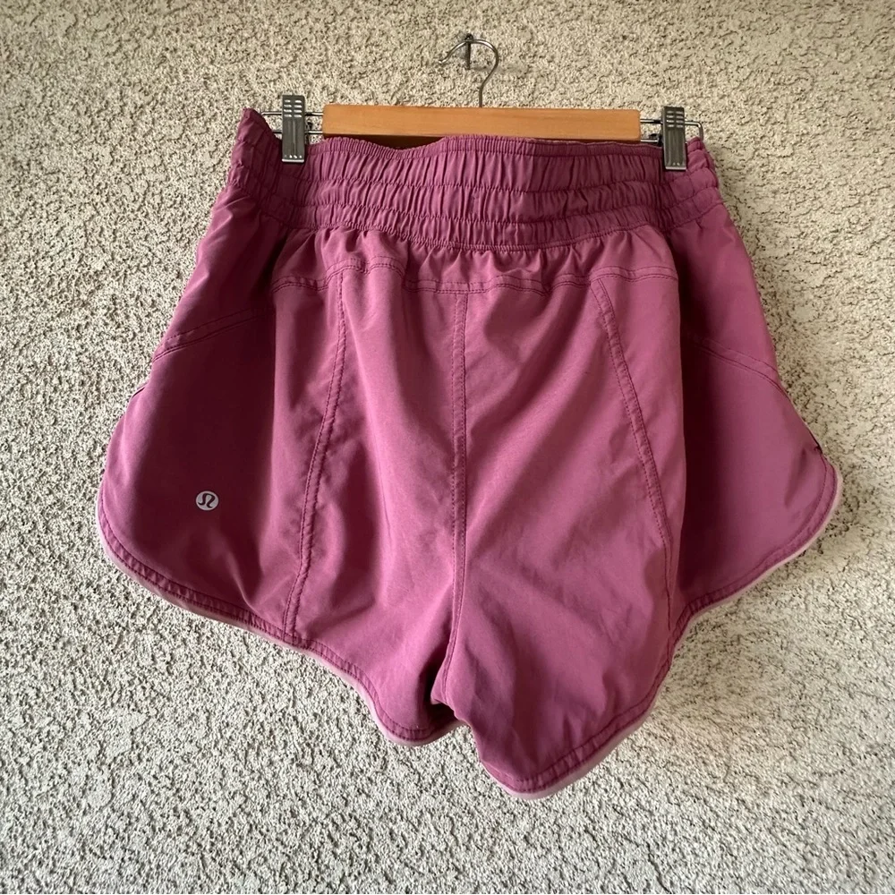 Lululemon Athletica Choose a Side Reversible  Double-Layered Shorts 10 - Picture 5 of 7